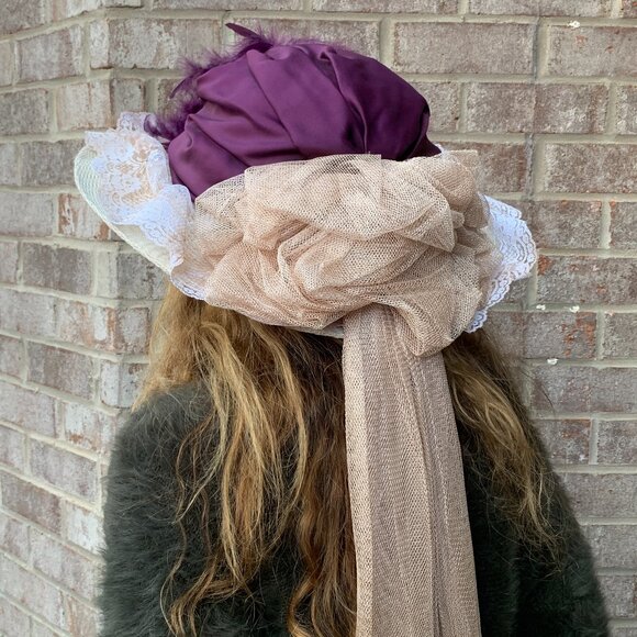 Victorian Edwardian Feather Floral Touring Riding Hat with Long Train - Picture 4 of 12